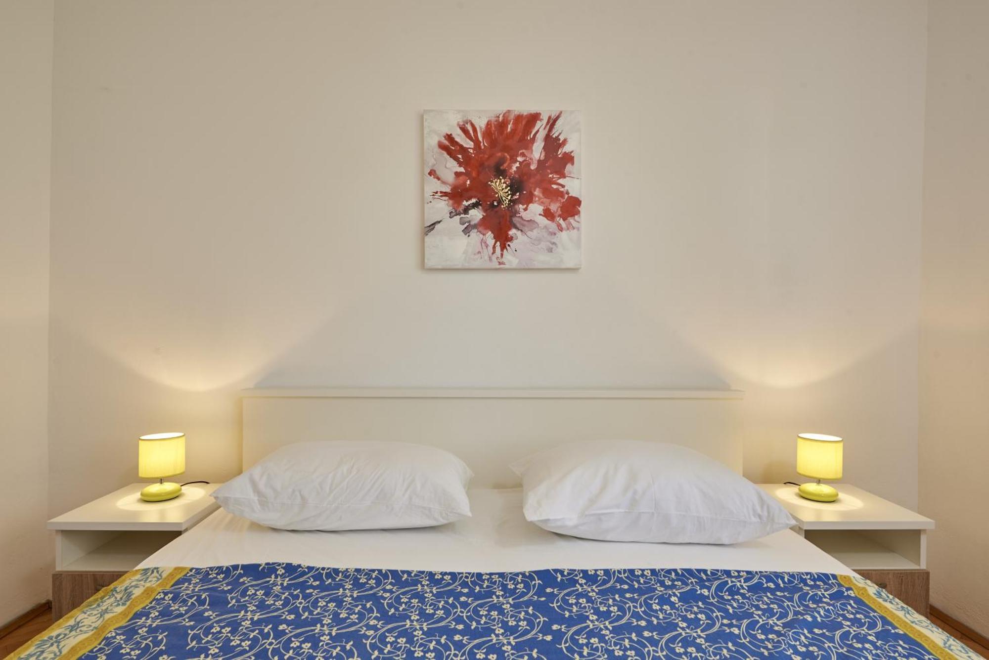 Apartments By The Sea Slatine, Ciovo - 15504 Номер фото